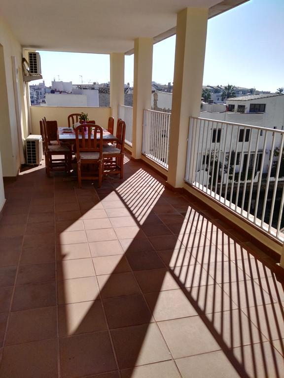 Waterside Apartment - Two Bedroom Empuriabrava Værelse billede